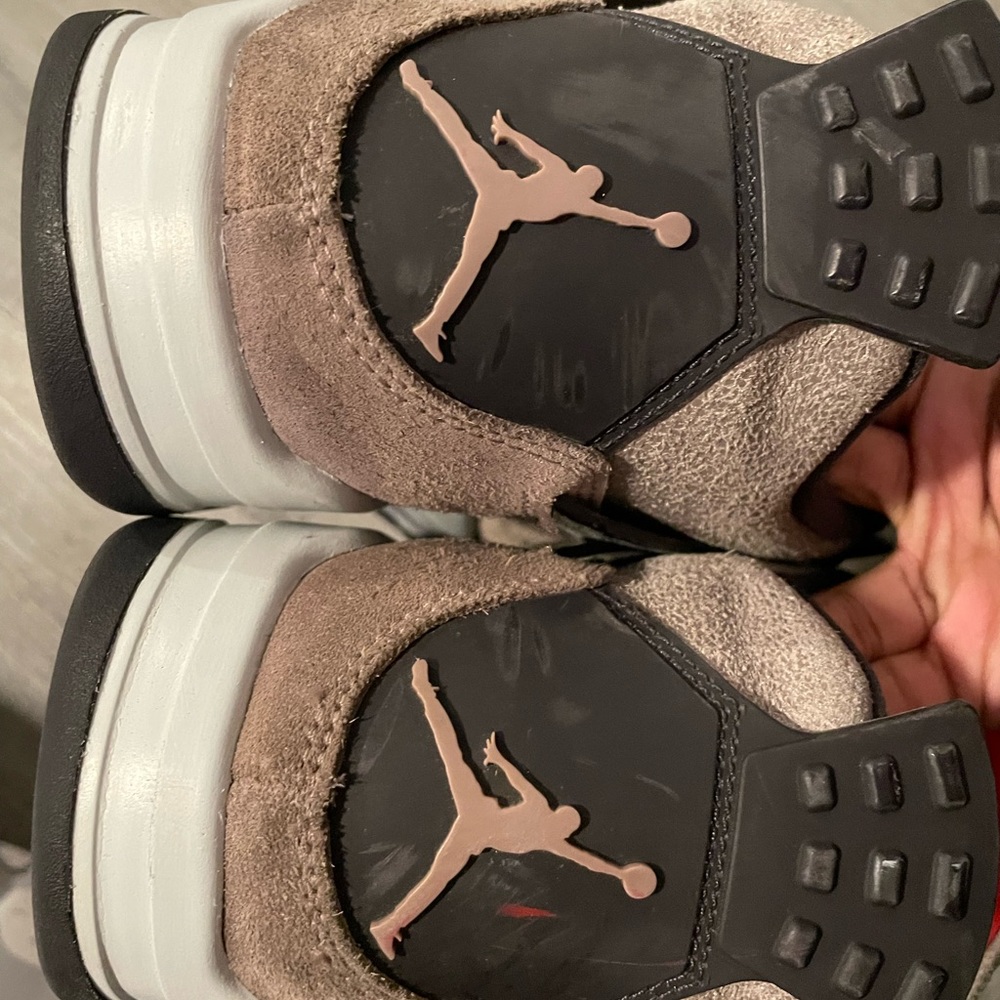 Nike Air Jordan 4 Retro Taupe Haze